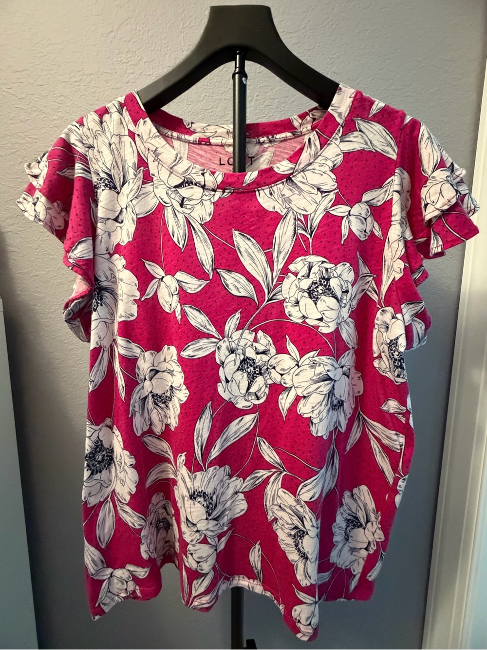 LOFT Pink Floral Short Sleeve Top